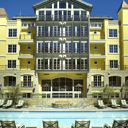 Legendary Lodging At The Ritz Vail Buitenkant foto