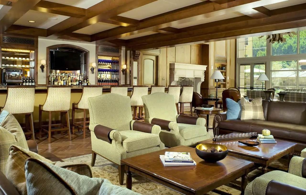 Legendary Lodging At The Ritz Vail Buitenkant foto