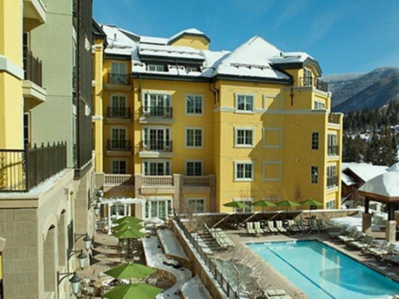 Legendary Lodging At The Ritz Vail Buitenkant foto