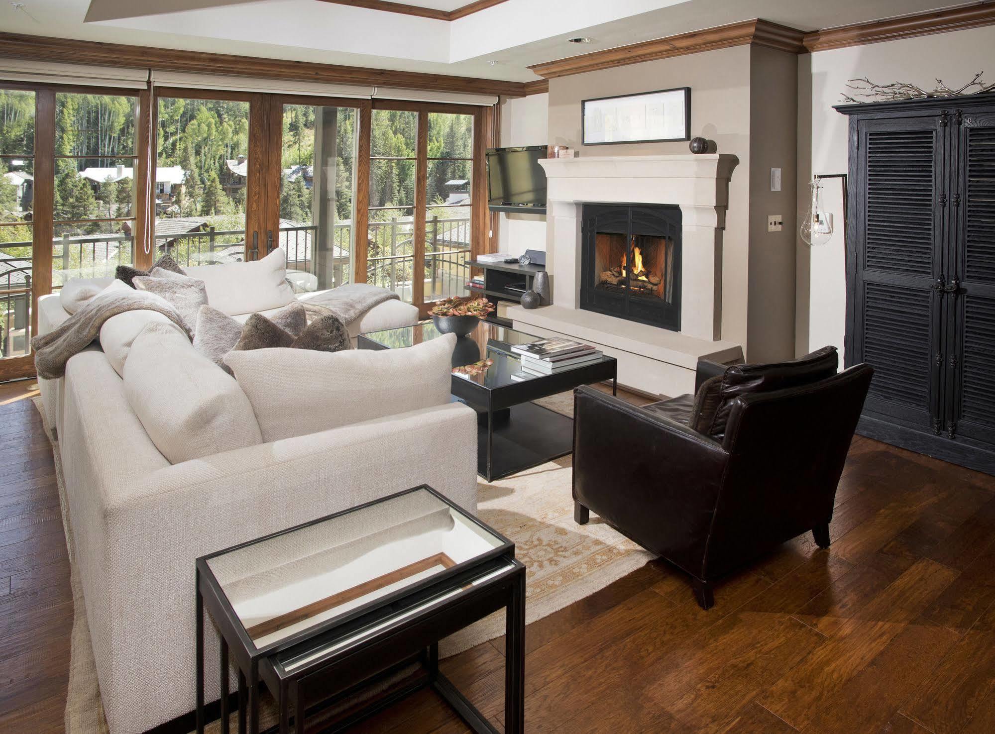 Legendary Lodging At The Ritz Vail Buitenkant foto