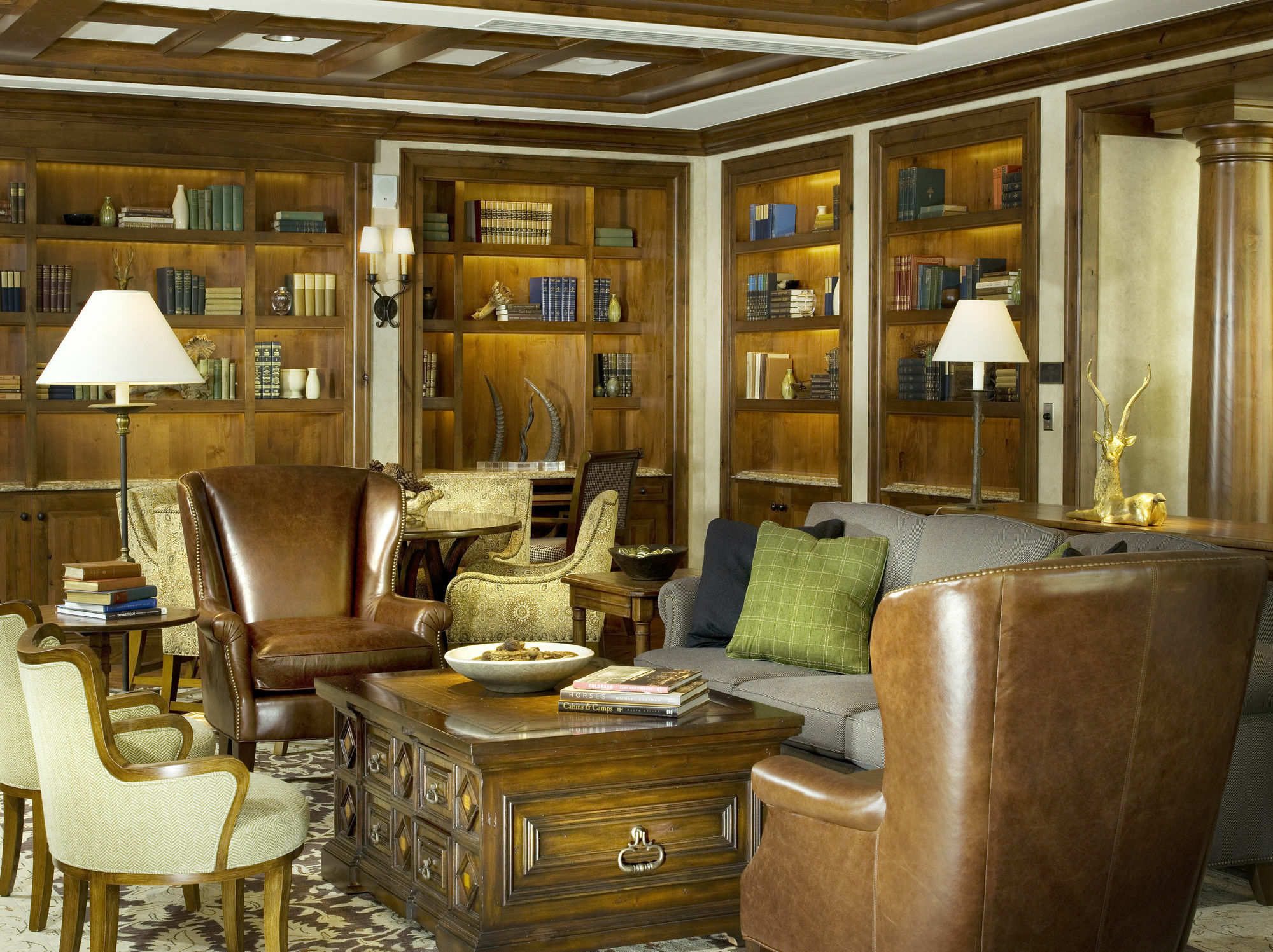 Legendary Lodging At The Ritz Vail Buitenkant foto